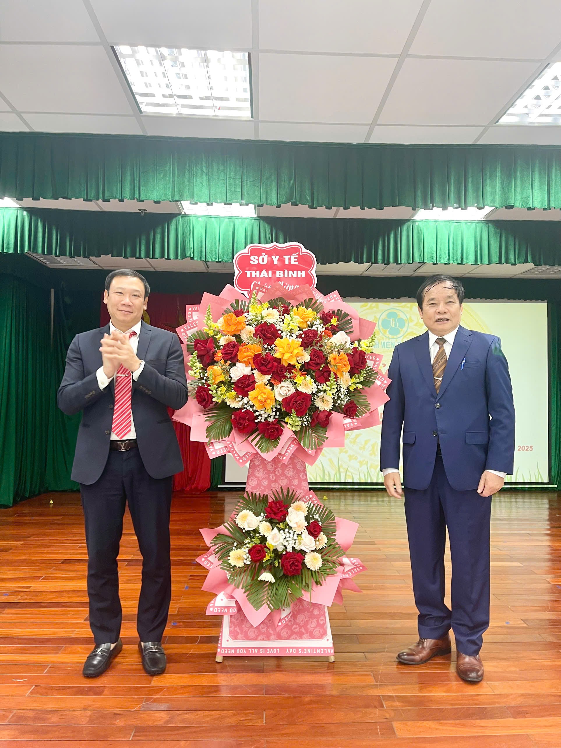 LỄ KỶ NIỆM 70 NĂM NGÀY THẦY THUỐC VIỆT NAM 27/02