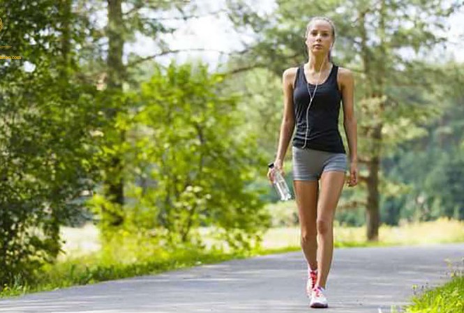 Quá bất ngờ khi đi bộ 30 phút mỗi ngày, bệnh tật lại 'bay sạch' thế này